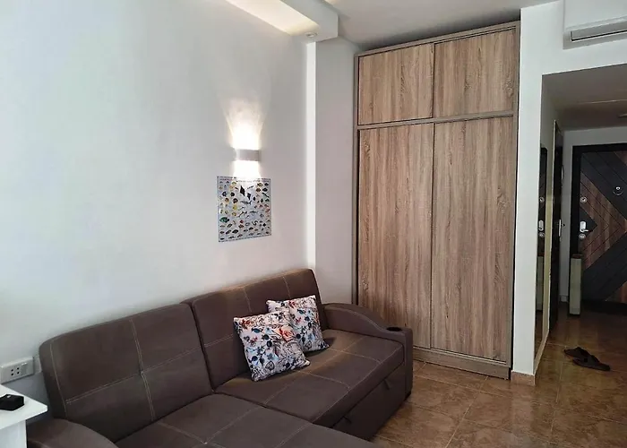 Florenza Khamsin, I415-b