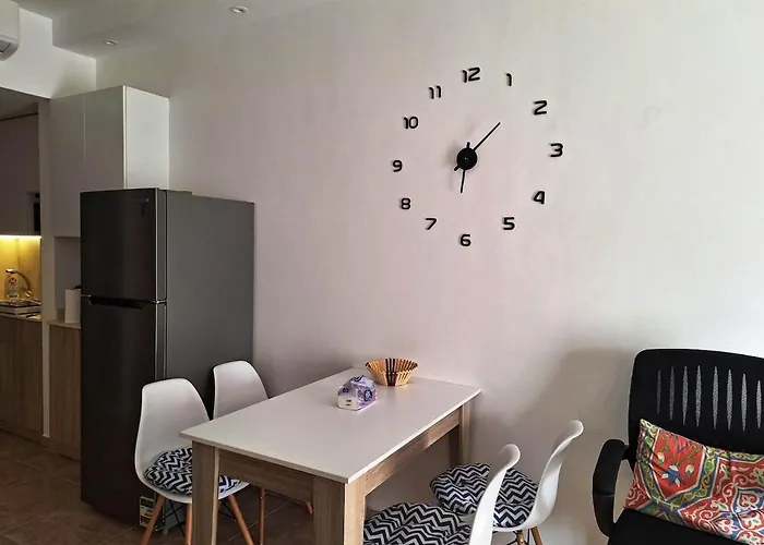 Florenza Khamsin, I415-b Appartamento *